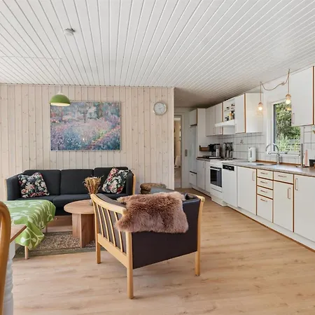 Elisej - 350m From The Sea By Interhome * Yderby