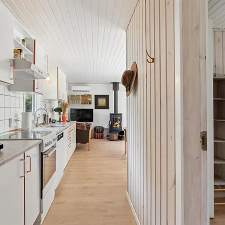 Elisej - 350m From The Sea By Interhome